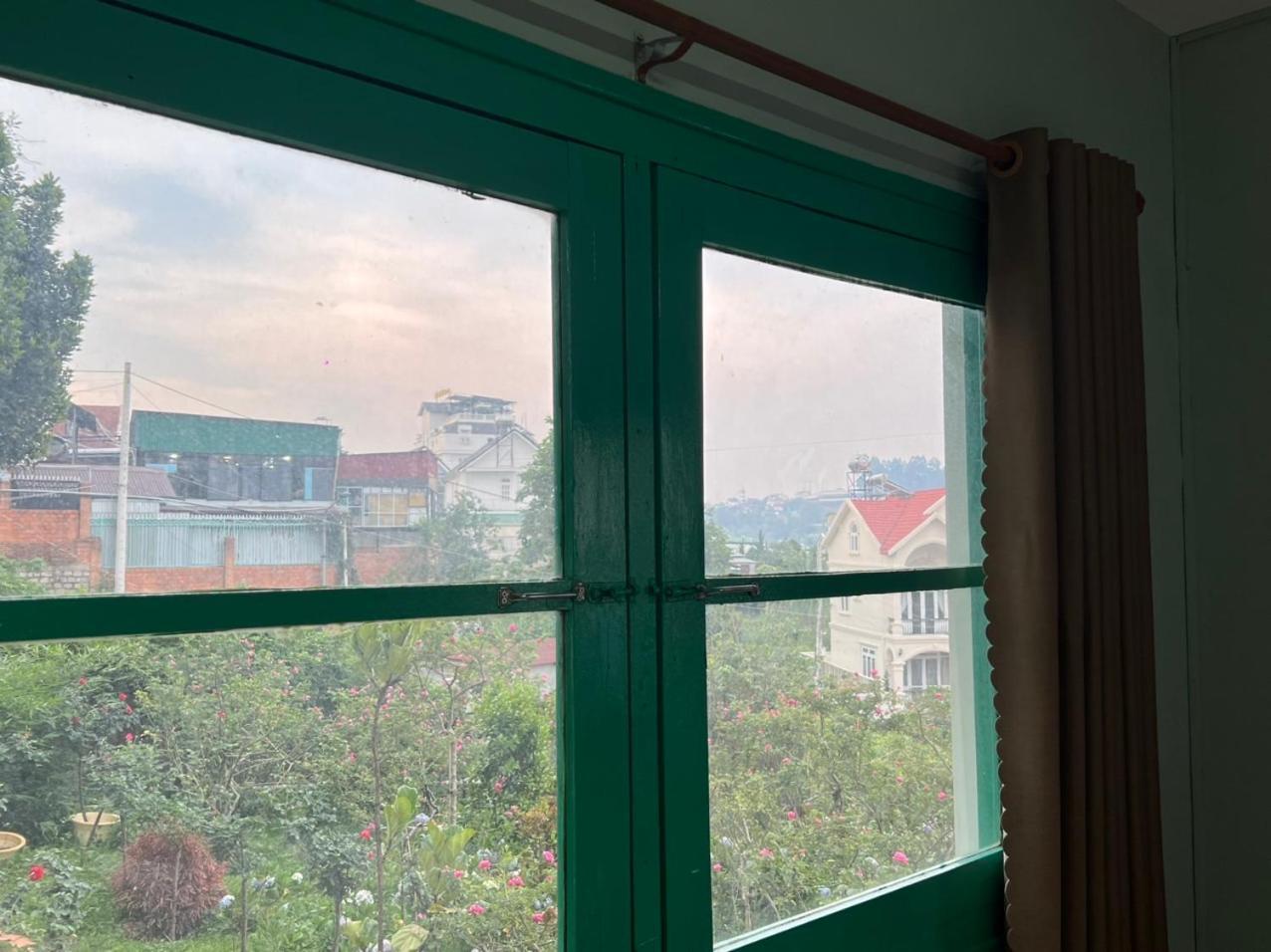 Homestay Khu Vuon Hoang Gia ダラット エクステリア 写真