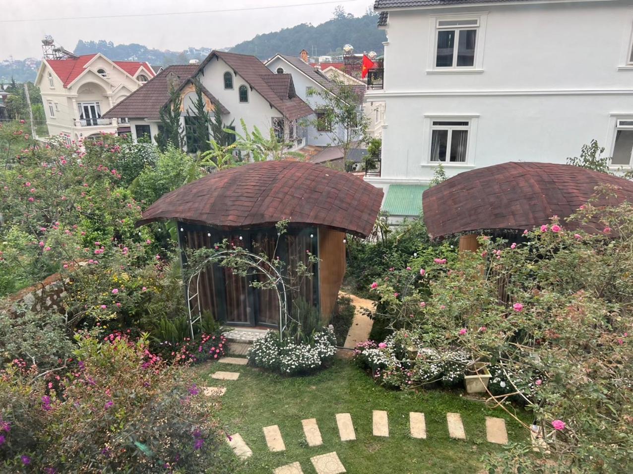Homestay Khu Vuon Hoang Gia ダラット エクステリア 写真